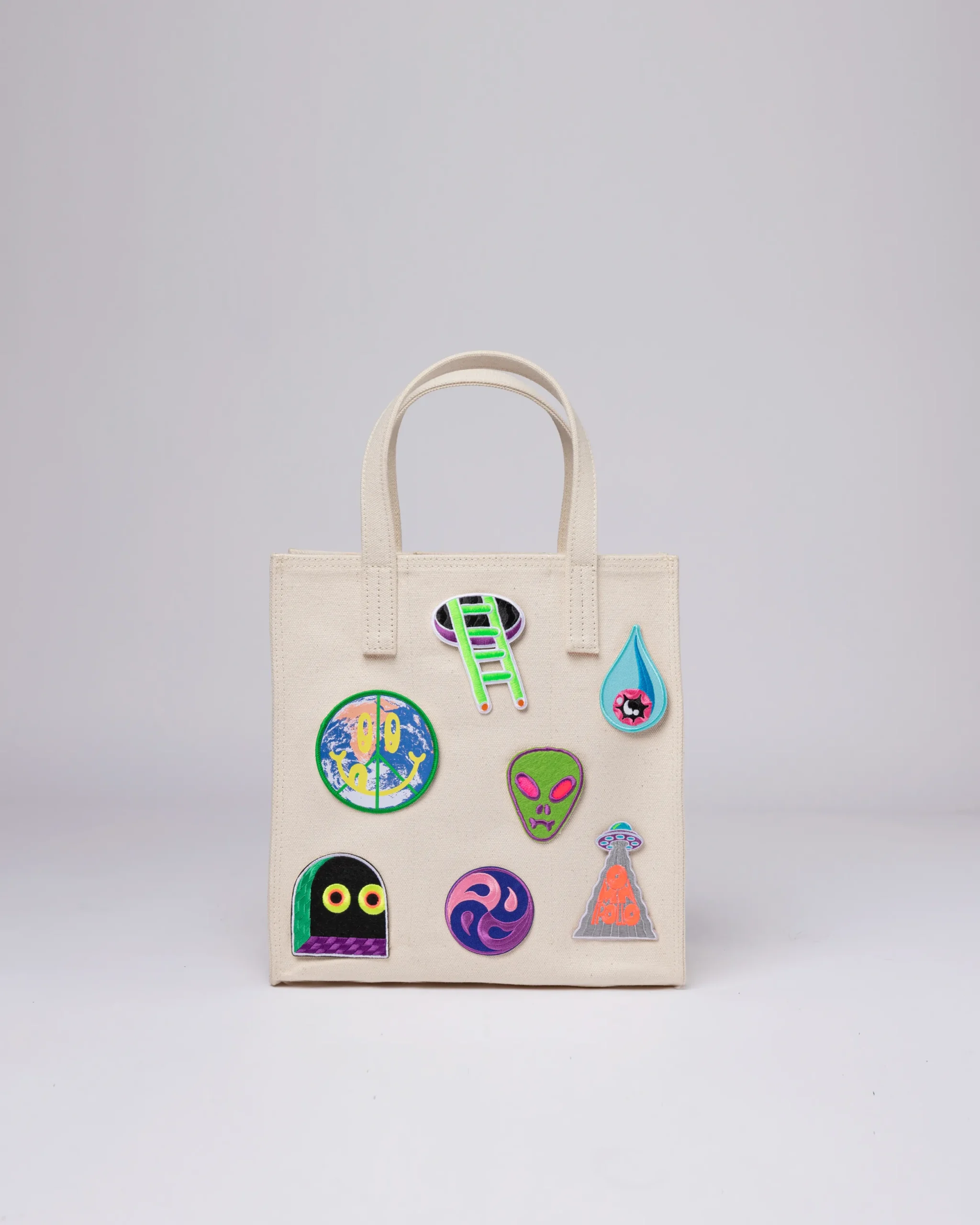 Hot Bottle Bag X Omnipollo Collaborations