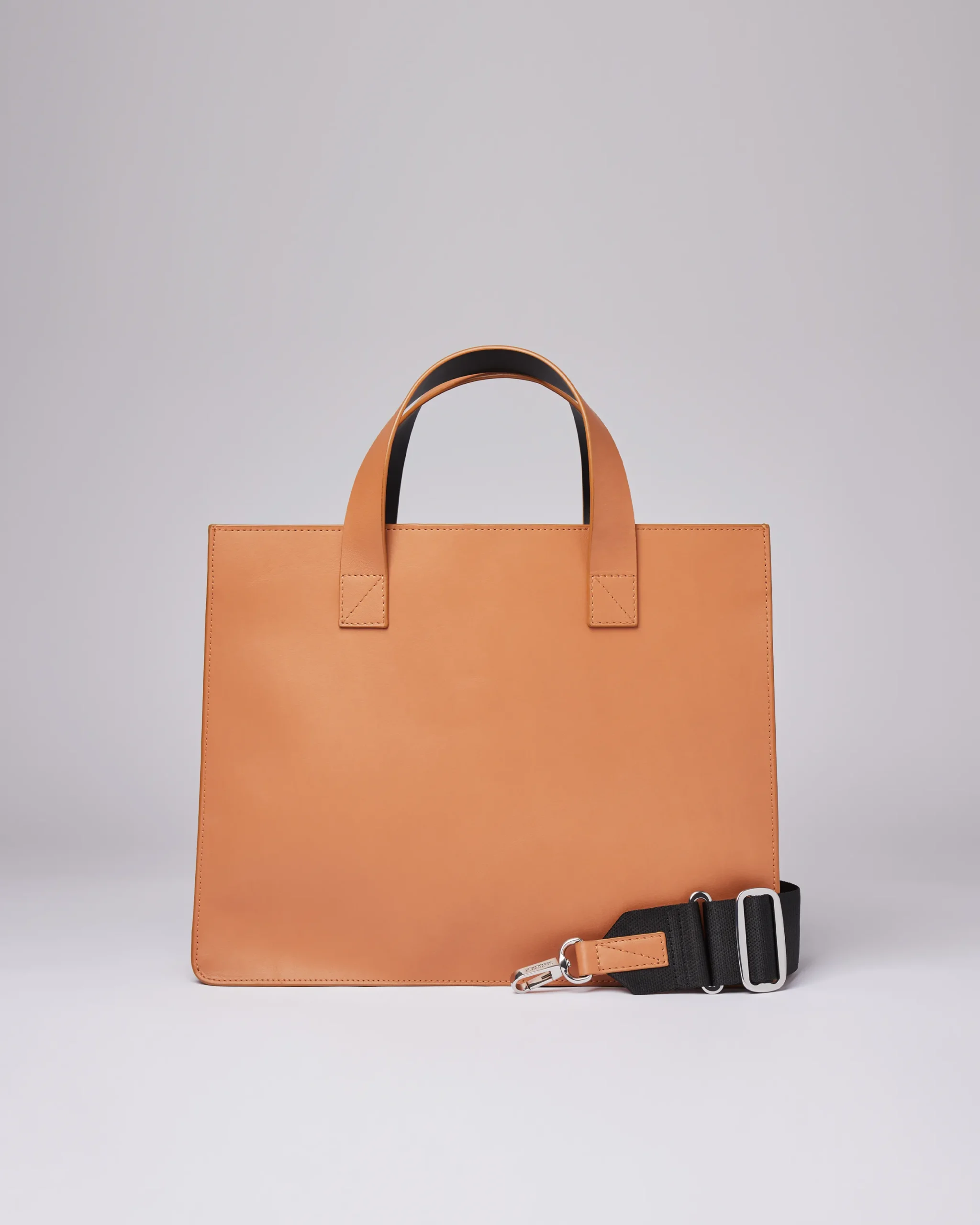 Edie Cuir