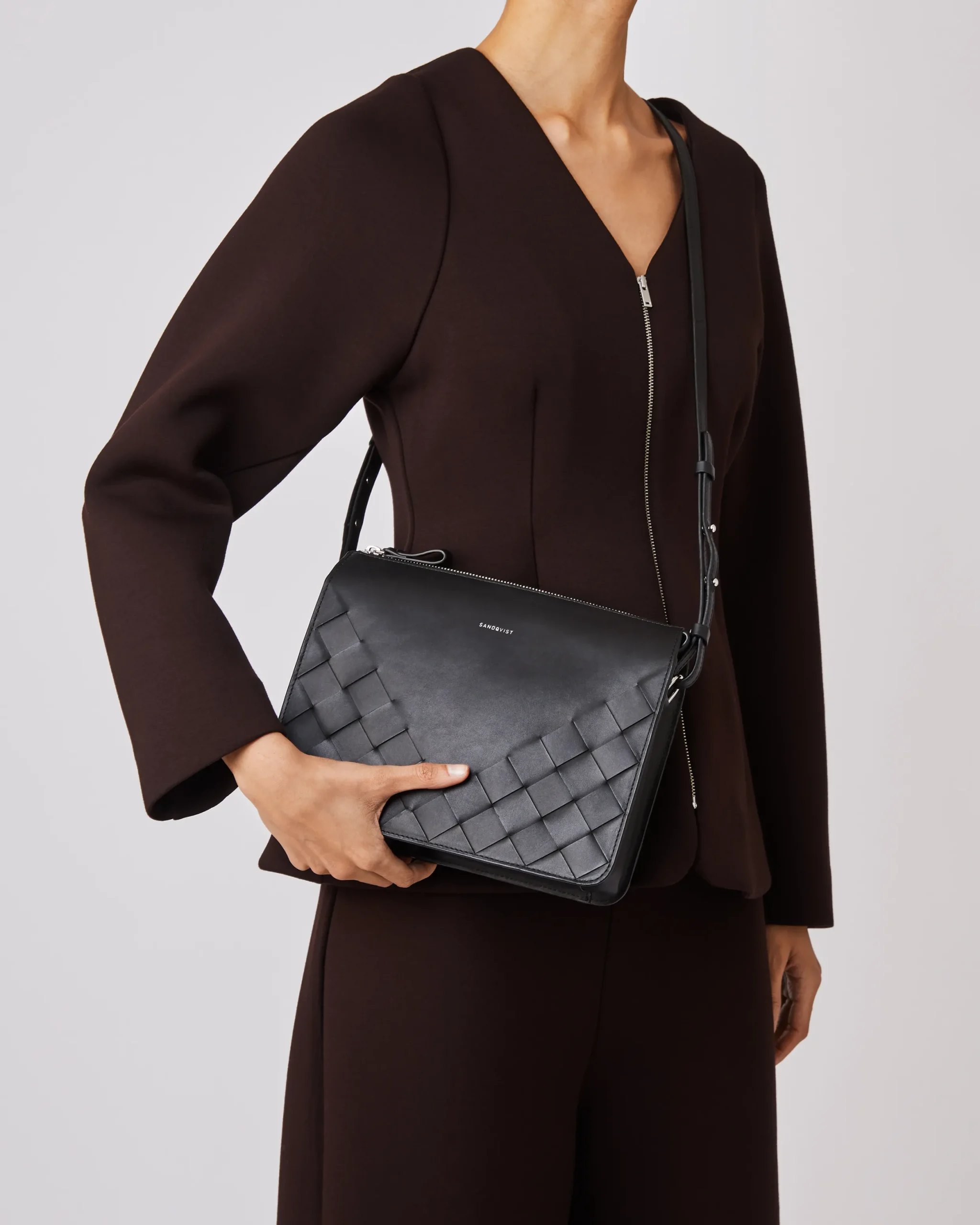Online Franka Weave Cuir