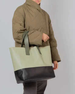 Outlet Iris Cuir