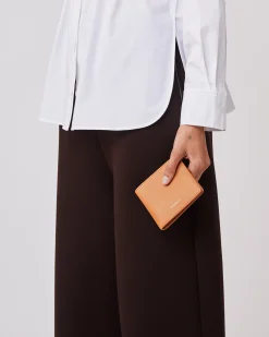 Sale Manfred Cuir